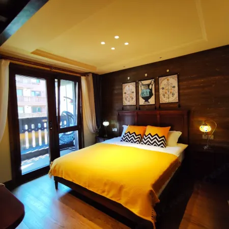 Haituo Valley Guzhurenjia Light Luxury Homestay Hotel