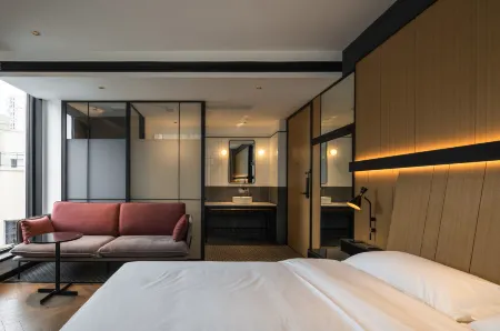 Renshou Nanyue Design Hotel (Renshou Wanda Plaza store) Отели рядом с достопримечательностью «Renshouxian Zhongyang Shuiti Park»