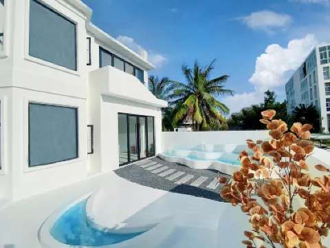 Qixi Boutique Design Homestay (Sanya West Island ) Hotel dekat West Island