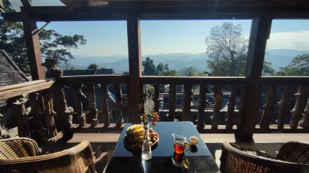 Lancang Balang Chahu B&B Отели рядом с достопримечательностью «The Old Bulang Ethnicity Village of Wenji»