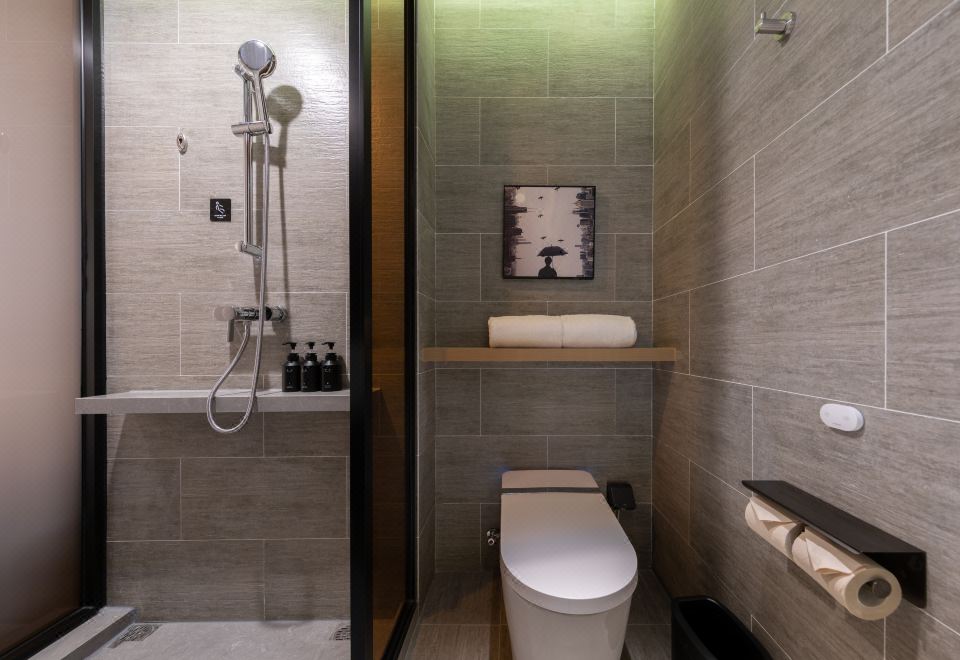 호텔 조식 및 부대시설