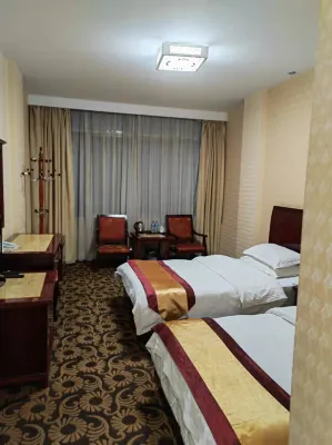 Border Town Hotel