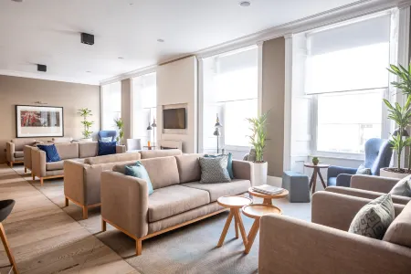 Heeton Concept Aparthotel Edinburgh Queen Street Отели рядом с достопримечательностью «Сердце среднего Лотиана»