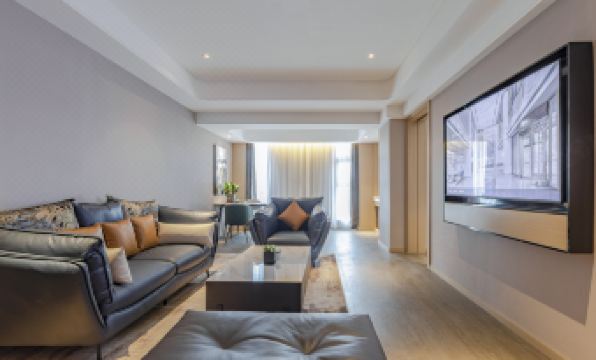 Zhengzhou East Station Provincial Government Atour Hotel