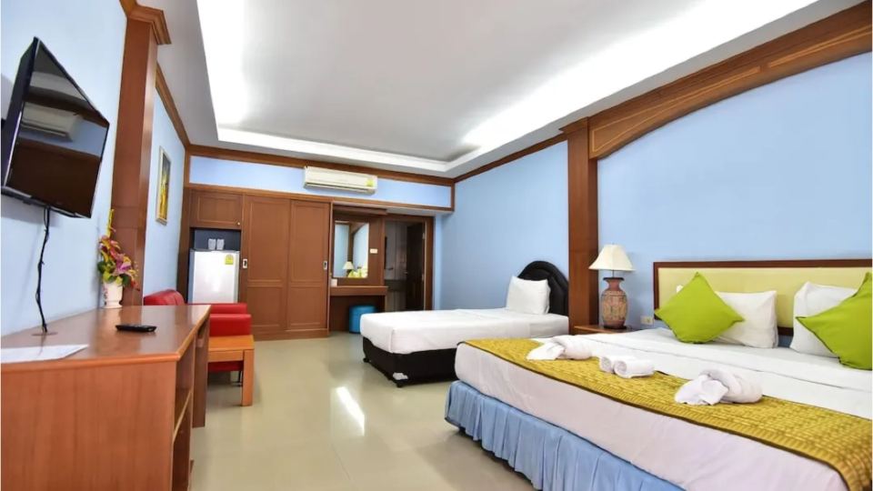 Ampan Resort