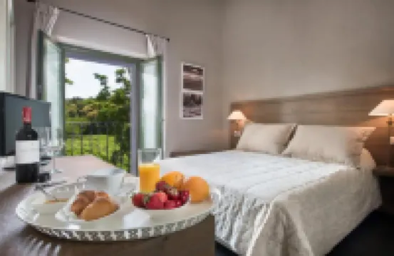 卡瓦尼拉埃特內亞度假村及酒莊體驗