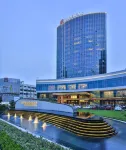 YANDOO HUAYUE HOTEL - Airport Shuttle