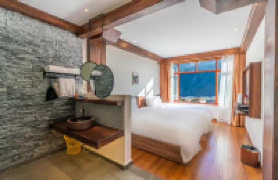 稻城亞丁桑傑林卡輕奢民宿