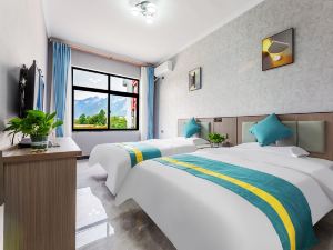 Aiyida Hotel (Huashan Scenic Area Branch)