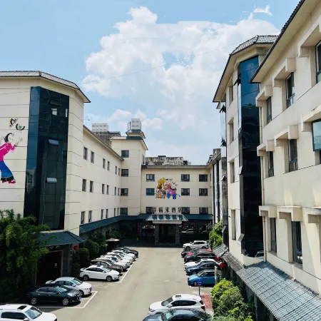 Deyang Defulai Hotel