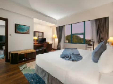 เดอะ เทรย์ โรงแรม ไฮฟอง โรงแรมในไฮฟอง