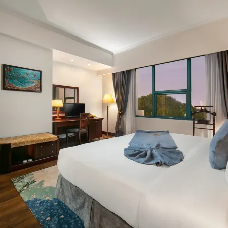 The Tray Hotel Hai Phong