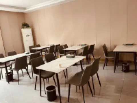 Narada Hotel (Fuyang Jiaobai Commercial Building)