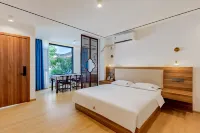 Jingxian Heheju Inn