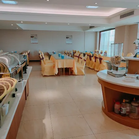 Vienna International Hotel (Heyuan Agile Jianji Shopping Center Branch)