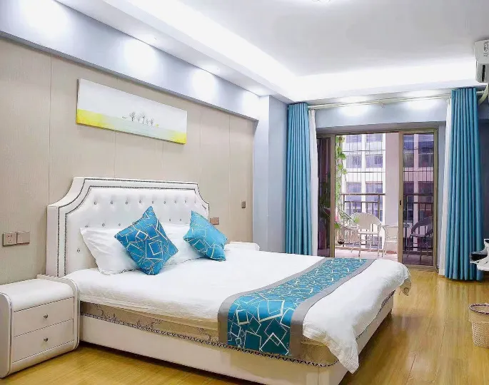 Nanning Mixc · Mingguoguo E-sports Apartment