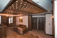 Maajid Hotel