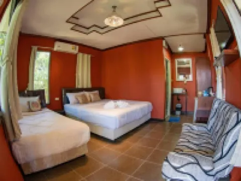 Tom Pizza Resort Hoteles en Ko Samet