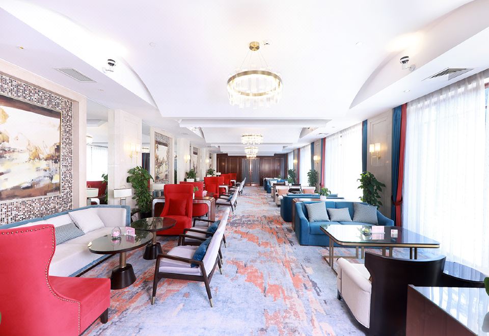 3. 상하이 옌안 호..