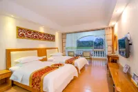 Xinyinzhan Hot Spring Holiday Resort - Balcony