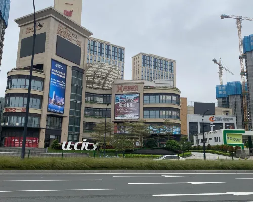 Zhuhai Low-key LOFT Suite Apartment (Huafa Shangdu Haiyin Youyicheng Branch) بالقرب من الفندق Photos