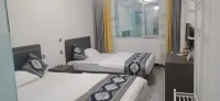 Honglinglong Railway Station Hotel