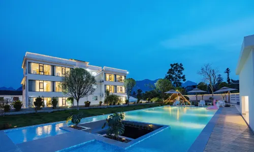 Enshi Time Zhujiao Homestay (Grand Canyon Shop)