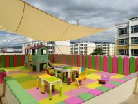 Dream Long Song Homestay & Hotel (Zhaosu Tianma International Tourism and Culture Square Store)