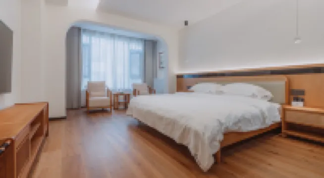 Xingnan Homestay (Jiezi Ancient Town)