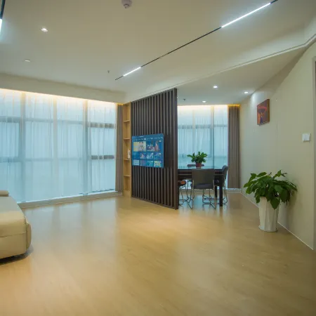 Xihai Yinxiang Apartment