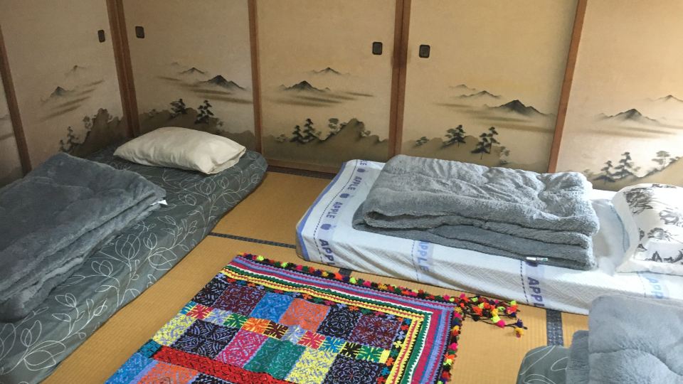 Narita airport samurai guesthouse