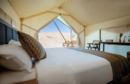 敦煌鳴沙山·野境奢居沙漠酒店