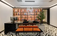 Lane Nanyang Yingyue Hostel (Archway Street shop, ancient city of Chaozhou) - Romantic