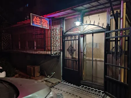 Tianjin Hanyugong Space capsule Youth Hostel Отели рядом с достопримечательностью «North Campus of Tianjin Metallurgical Vocation-technology Institute»