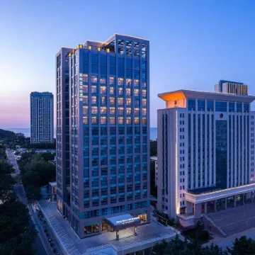 Days Hotel by Wyndham Weihai Huoju Eight Street Hotels near Torch 8th Street