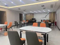 Yujing Hotel • Jinhu Coach Station - sarapan