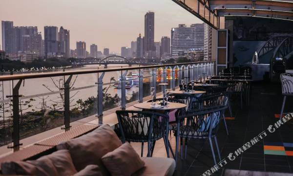 LN Hotel Five