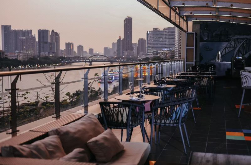 LN Hotel Five