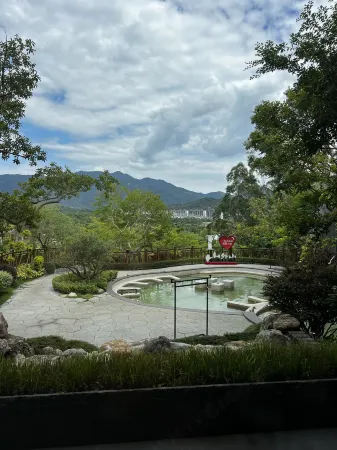 Joyful B&B Отели рядом с достопримечательностью «Xiaohuang Mountain Scenic Area»