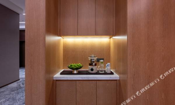 Siji Yunduo Hotel (Beijing South Railway Station Gongyi Xiqiao Subway Station)