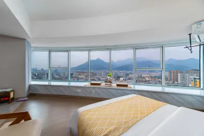 YuXi CityWalk Hotel(Taishan Railway Station Store) Hotels near Shandong University of Science and Technology (Fenghuang Road)