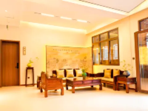 Mingsi Homestay（Qingzhou Ancient Town Branch)