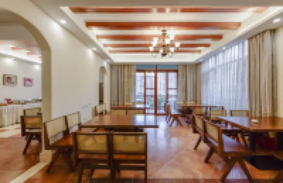 SOVIS索為斯藝術家園飯店（梅州梅江區中心店）