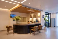 Dali Sanshui Heting·Designer Beautiful Inn (Erhai S Bay Ecological Corridor Branch)