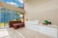 Jin Zhaoyouni Homestay (Yichang Xingshan) - Parvekkeita