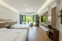 Riverside Minyuan Homestay (Guniujiang Scenic Area)