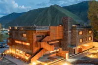 Gudao Guozhuang · Photography Art Homestay (Xinduqiao Town) - Lyx