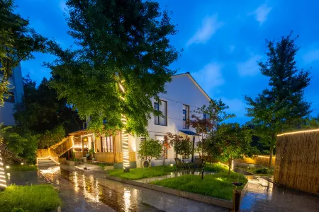 Tianmu Lake Nanshan·chunyu Hotel Отели рядом с достопримечательностью «Pingqiao Stone Dam»