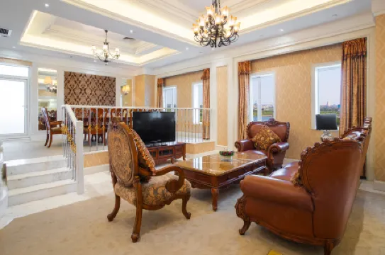 Blue Horizon Junhua Hotel (Binzhou Bailu Lake)