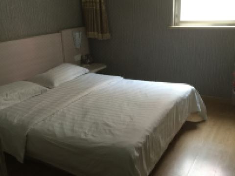 天津嘉悦快捷宾馆 - 标准大床房